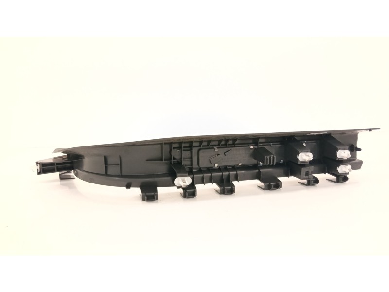 Recambio de moldura para jaguar i-pace (x590) ev400 awd referencia OEM IAM J9D313200AD  
							