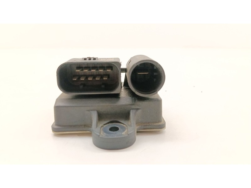 Recambio de caja precalentamiento para mercedes-benz clase c (w204) c 200 cdi (204.001) referencia OEM IAM A6519005502  
							
