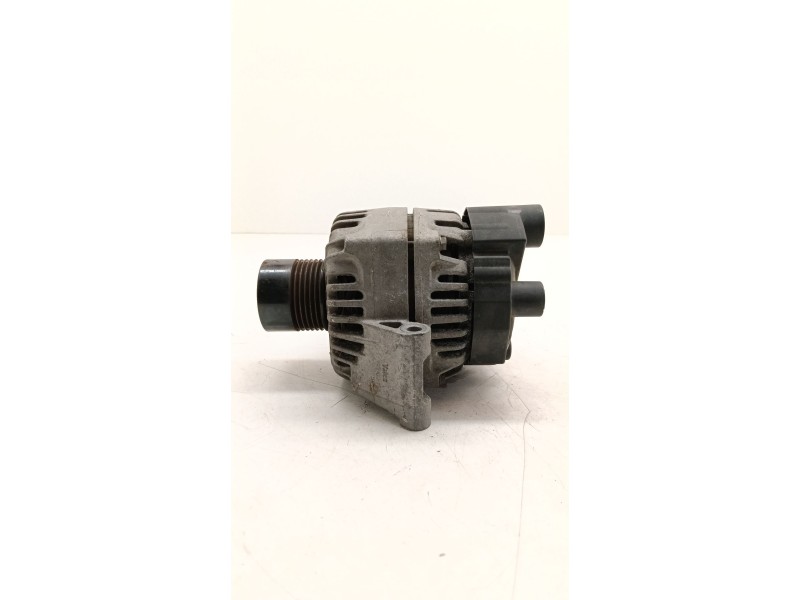 Recambio de alternador para suzuki swift berlina (mz) a01s referencia OEM IAM 705128224  
							