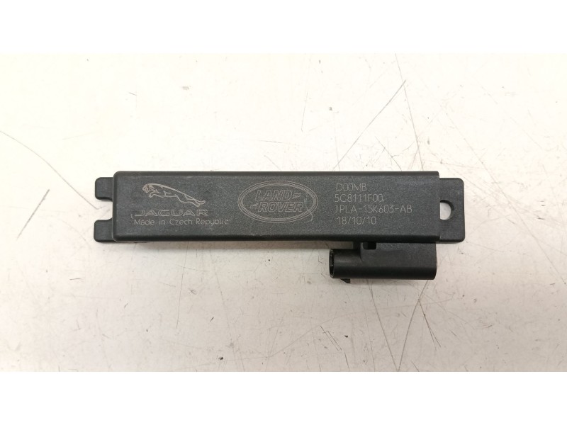 Recambio de antena para jaguar i-pace (x590) ev400 awd referencia OEM IAM JPLA15K603AB  