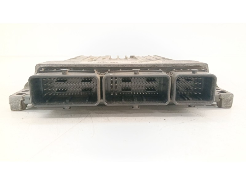 Recambio de centralita motor uce para renault scénic iii (jz0/1_) 1.5 dci referencia OEM IAM 237100345R  
							