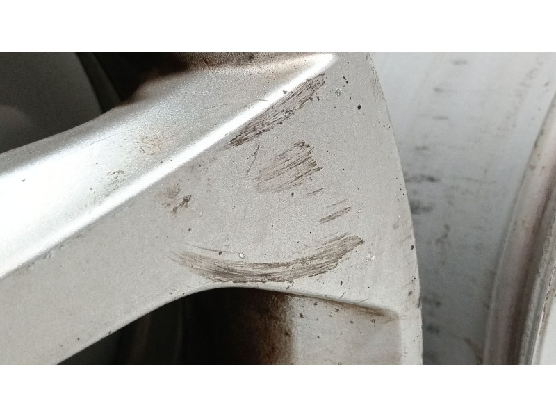 Recambio de juego llantas para seat leon (5f1) 1.6 tdi referencia OEM IAM   
							