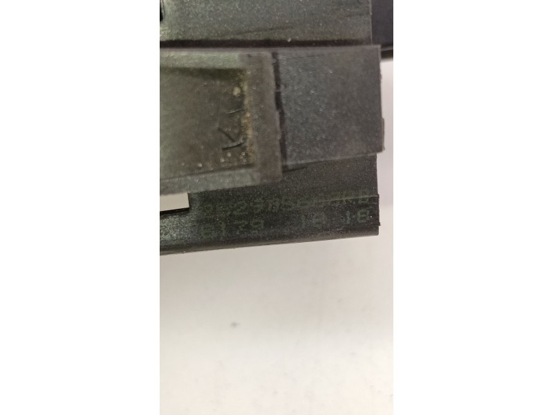 Recambio de warning para dacia lodgy (js_) 1.6 lpg referencia OEM IAM 252905668R  