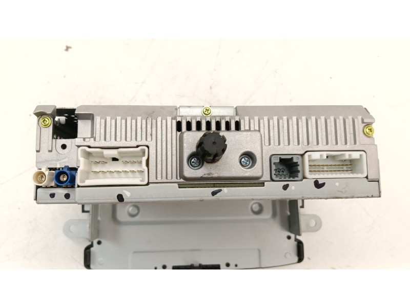Recambio de sistema audio / radio cd para dacia lodgy (js_) 1.6 lpg referencia OEM IAM 281151851R  
							