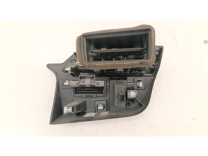 Recambio de rejilla aireadora para citroën c4 grand picasso ii (da_, de_) 2.0 bluehdi 150 referencia OEM IAM 967797677A  