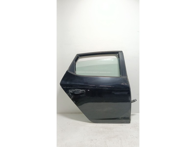 Recambio de puerta trasera derecha para seat leon (5f1) 1.6 tdi referencia OEM IAM   