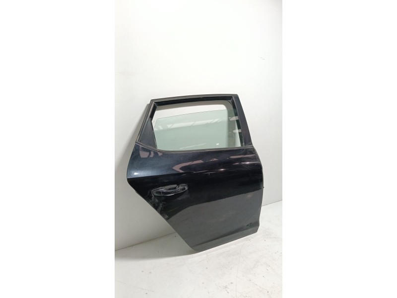 Recambio de puerta trasera derecha para seat leon (5f1) 1.6 tdi referencia OEM IAM   
							