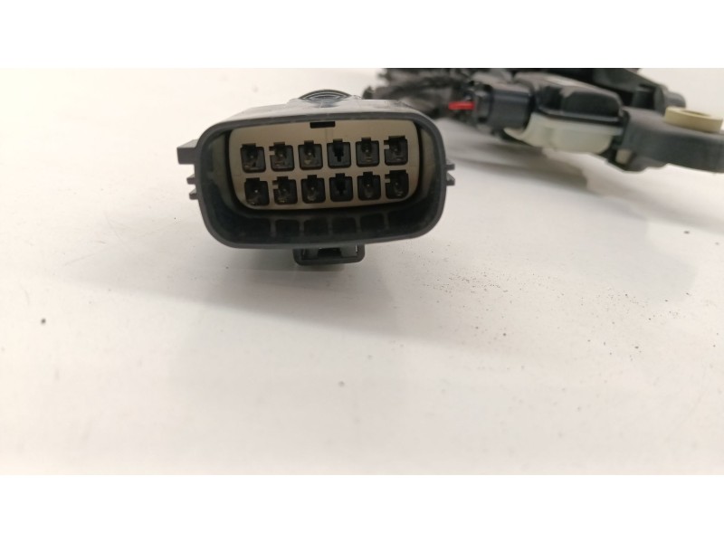 Recambio de maneta exterior trasera derecha para jaguar i-pace (x590) ev400 awd referencia OEM IAM J9D326600AC  
							