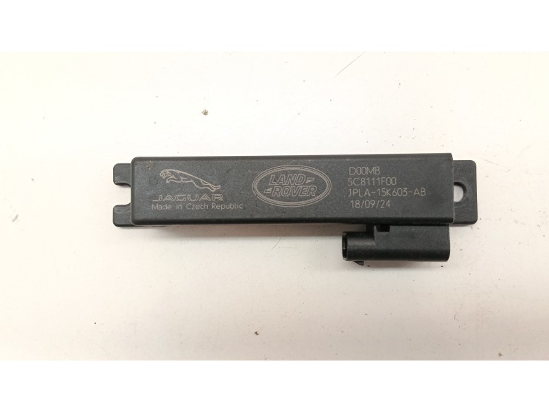 Recambio de antena para jaguar i-pace (x590) ev400 awd referencia OEM IAM JPLA15K603AB  