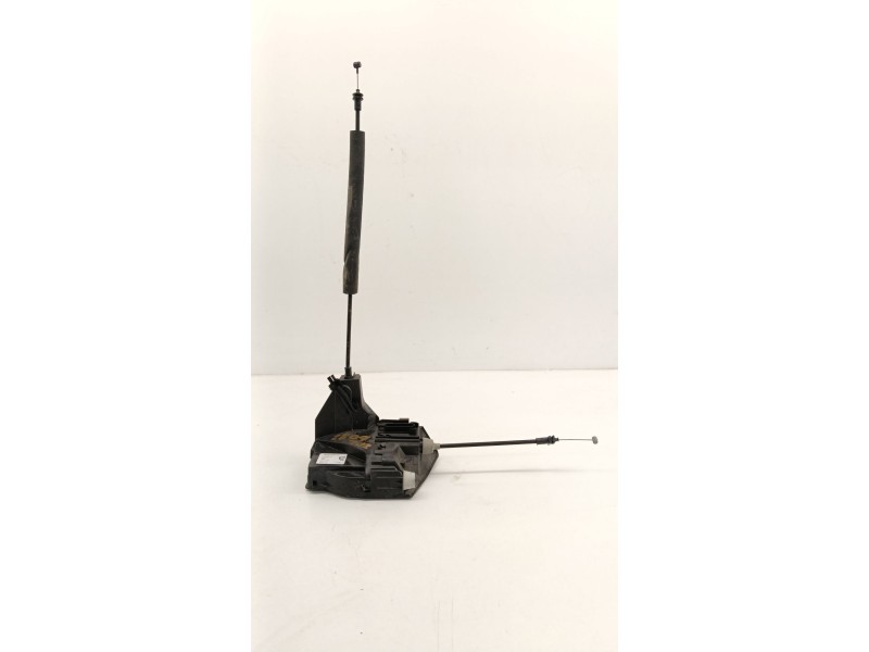 Recambio de cerradura puerta trasera izquierda para jaguar i-pace (x590) ev400 awd referencia OEM IAM   