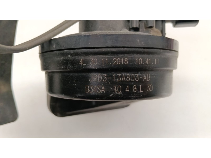 Recambio de claxon para jaguar i-pace (x590) ev400 awd referencia OEM IAM J9D313A803AB  
							