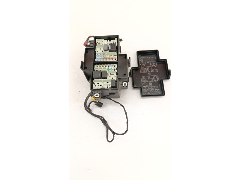Recambio de caja reles / fusibles para jaguar i-pace (x590) ev400 awd referencia OEM IAM J9D314A076CA  