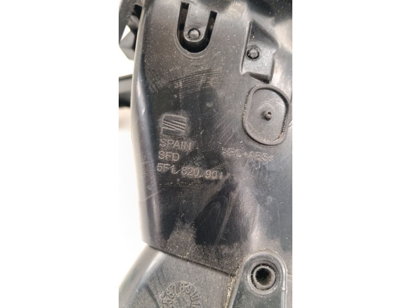 Recambio de rejilla aireadora para seat leon (5f1) 1.6 tdi referencia OEM IAM 5F1820901  