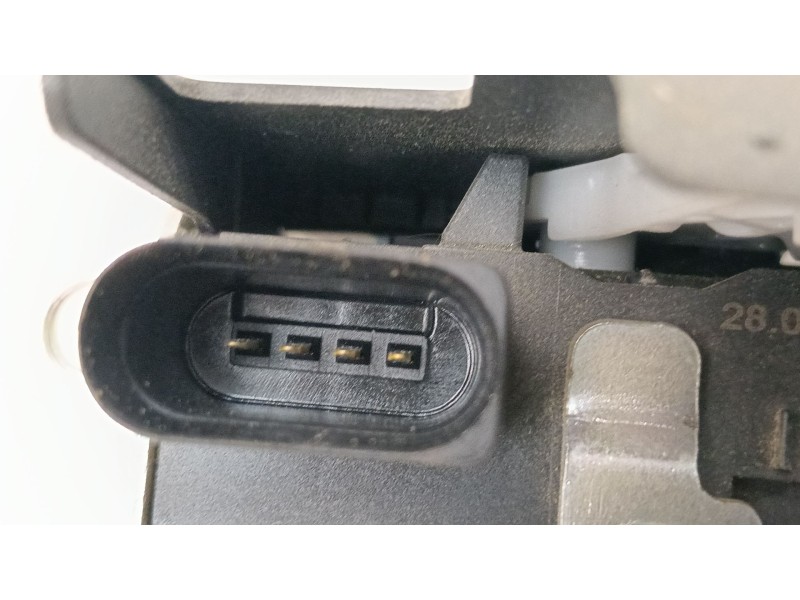 Recambio de cerradura maletero / porton para seat leon (5f1) 1.6 tdi referencia OEM IAM 5F3827505  