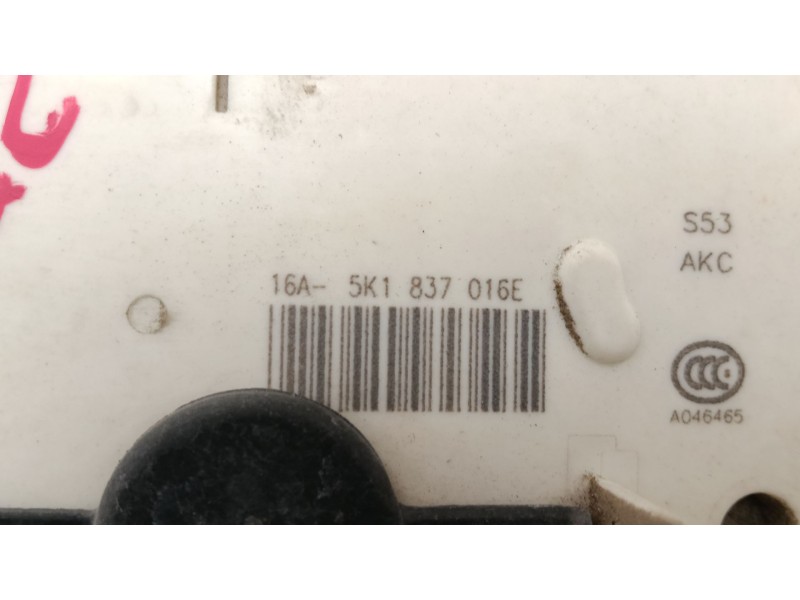 Recambio de cerradura puerta delantera derecha para seat leon (5f1) 1.6 tdi referencia OEM IAM 5K1837016E  
							