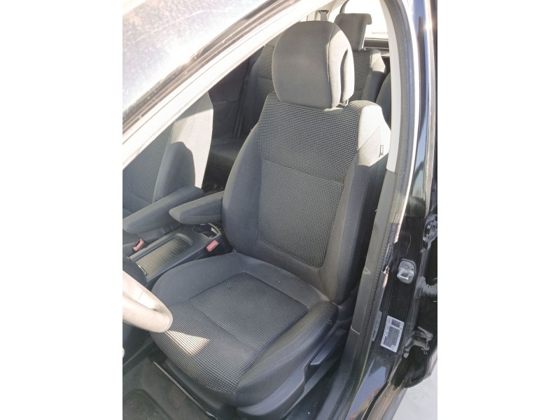 Recambio de asiento delantero izquierdo para peugeot 5008 (0u_, 0e_) 1.6 hdi referencia OEM IAM   