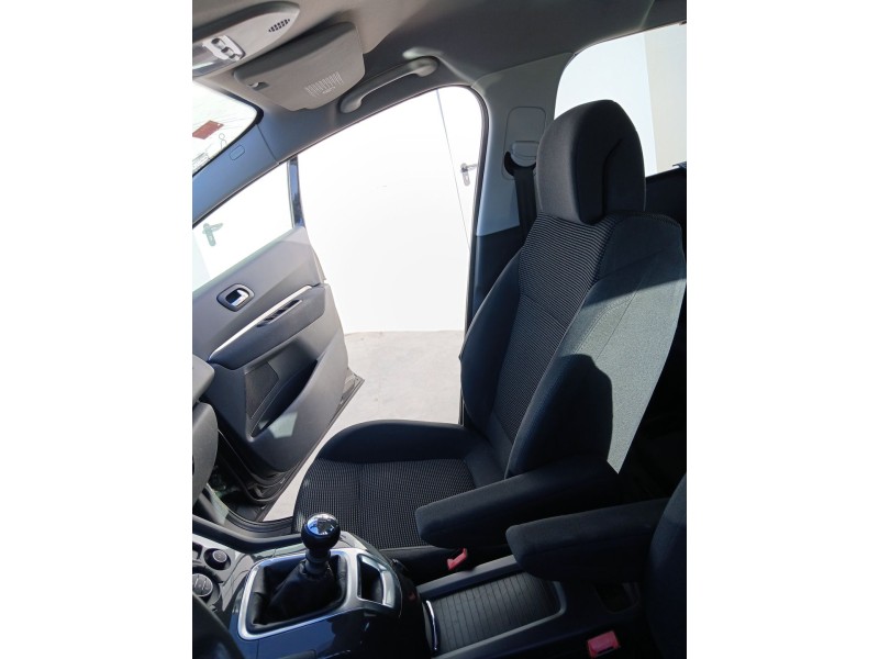 Recambio de asiento delantero derecho para peugeot 5008 (0u_, 0e_) 1.6 hdi referencia OEM IAM   
							