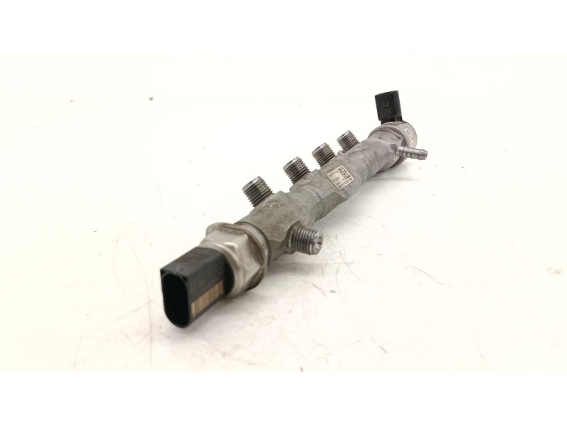 Recambio de rampa inyectora para seat ateca (kh7, khp) 1.6 tdi referencia OEM IAM 04L130089F  
							