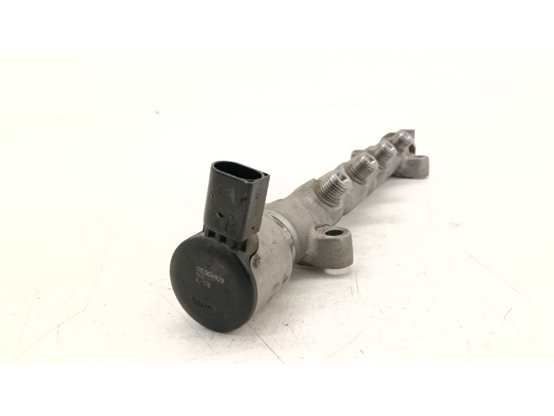 Recambio de rampa inyectora para seat ateca (kh7, khp) 1.6 tdi referencia OEM IAM 04L130089F  
							