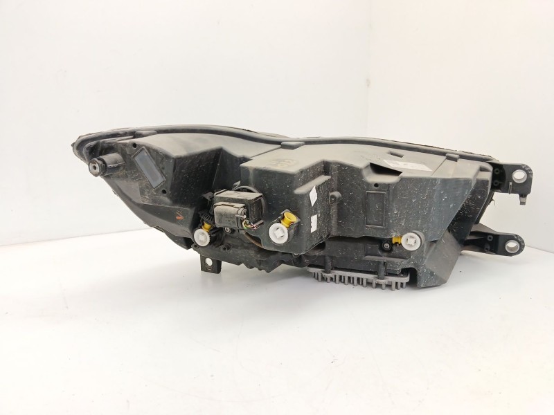 Recambio de faro izquierdo para jaguar i-pace (x590) ev400 awd referencia OEM IAM J9D313W030BA  
							
