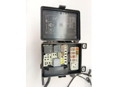 Recambio de caja reles / fusibles para jaguar i-pace (x590) ev400 awd referencia OEM IAM J9D314A076AA   2