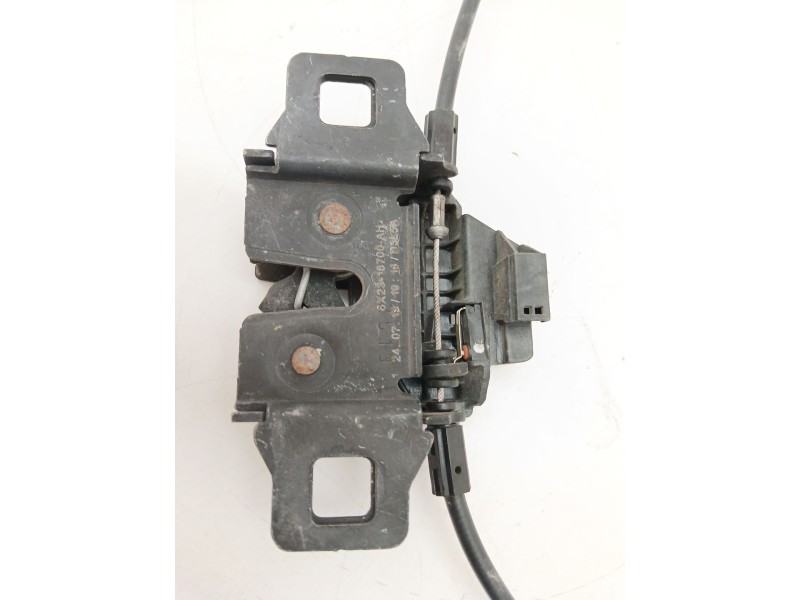 Recambio de cerradura capot para jaguar i-pace (x590) ev400 awd referencia OEM IAM 8X2316700AH  