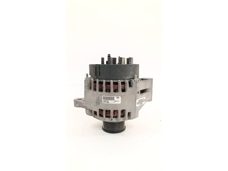 Recambio de alternador para opel zafira / zafira family b (a05) 1.9 cdti (m75) referencia OEM IAM 1022118640  
							