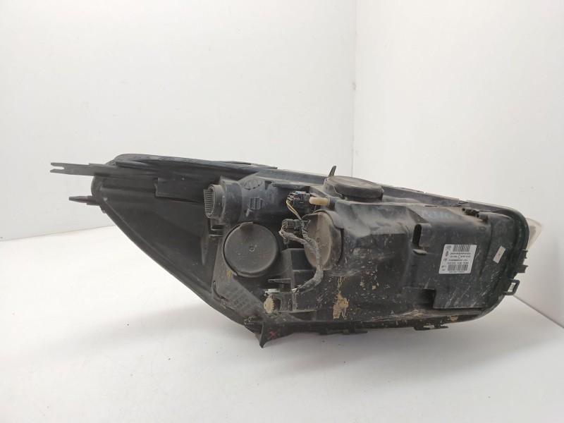 Recambio de faro izquierdo para renault clio iv (bh_) 1.2 16v referencia OEM IAM 260601850R  