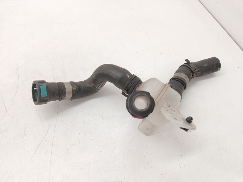 Recambio de deposito expansion para jaguar i-pace (x590) ev400 awd referencia OEM IAM J9D38K586A  
							