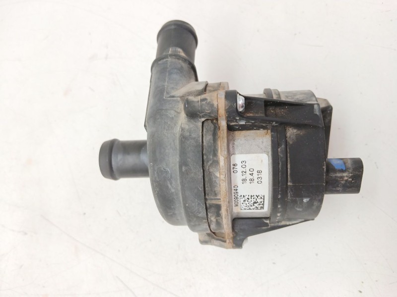 Recambio de bomba agua para jaguar i-pace (x590) ev400 awd referencia OEM IAM J9D318D473AA  