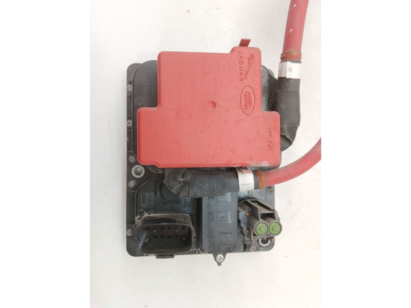Recambio de caja reles / fusibles para jaguar i-pace (x590) ev400 awd referencia OEM IAM JPLA14F70AC  