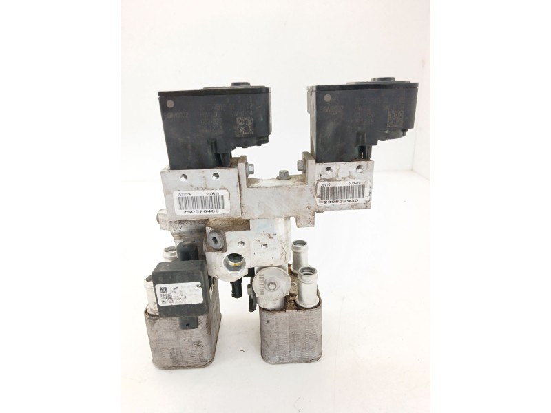 Recambio de valvula expansion para jaguar i-pace (x590) ev400 awd referencia OEM IAM J9D36C582CA J9D38D304AA 