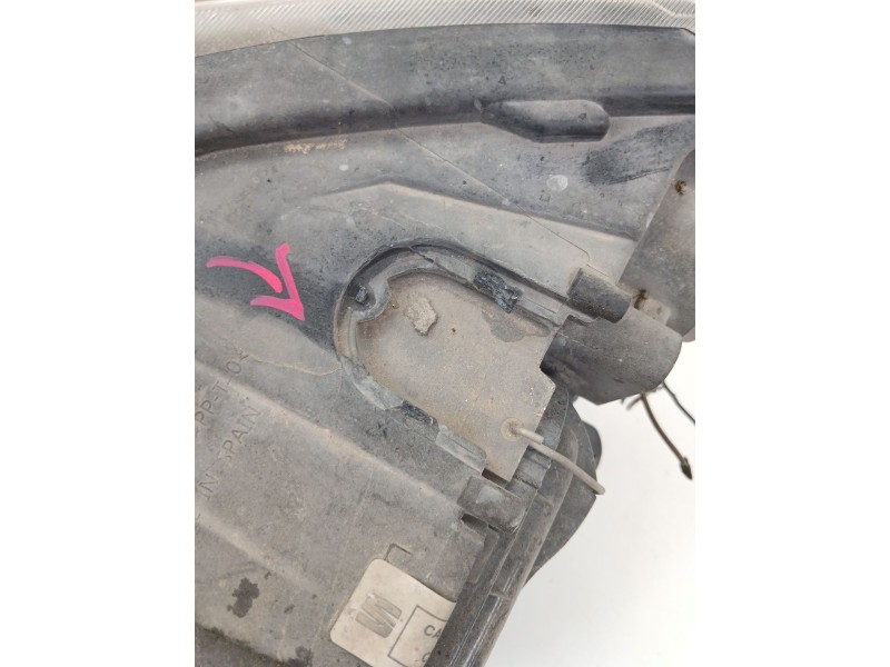 Recambio de faro derecho para seat leon (5f1) 1.6 tdi referencia OEM IAM 5F1941006A  
