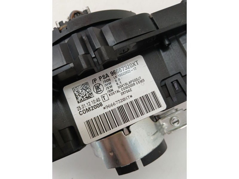 Recambio de mando multifuncion para peugeot 5008 (0u_, 0e_) 1.6 hdi referencia OEM IAM 96667320XT  
							
