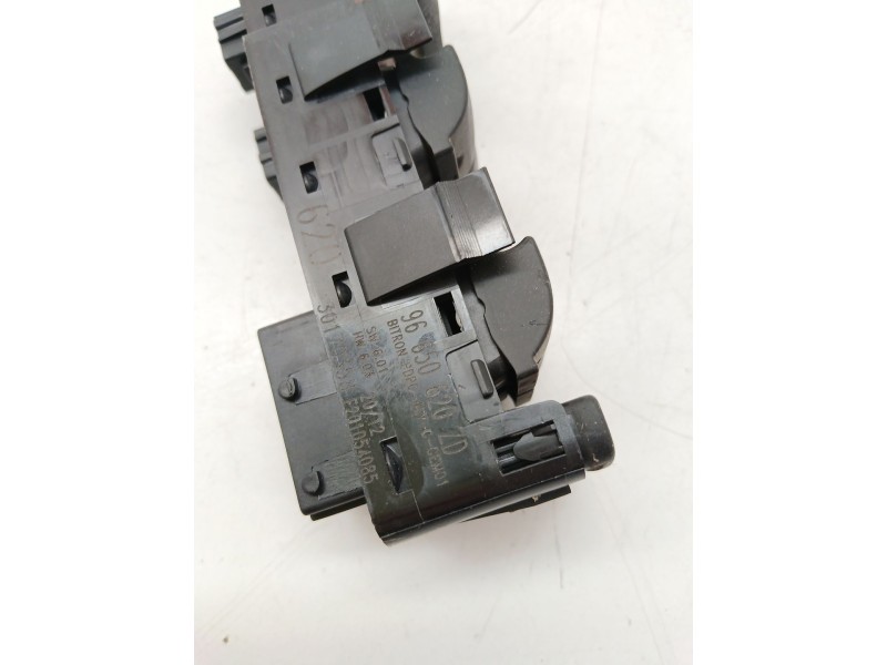 Recambio de mando elevalunas delantero izquierdo para peugeot 5008 (0u_, 0e_) 1.6 hdi referencia OEM IAM 96650620ZD  