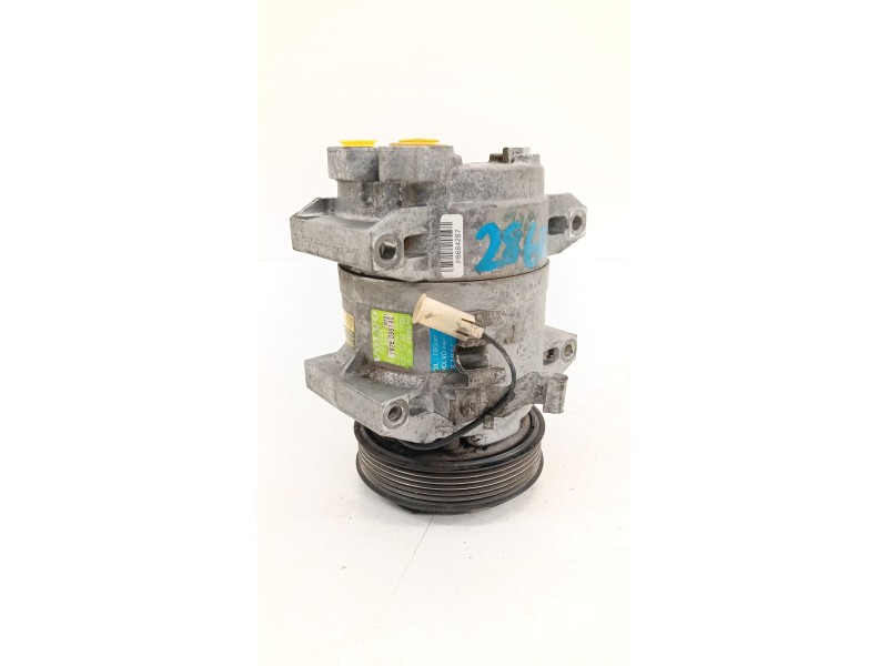 Recambio de compresor aire acondicionado para volvo s60 i (384) d5 referencia OEM IAM 8684287  
