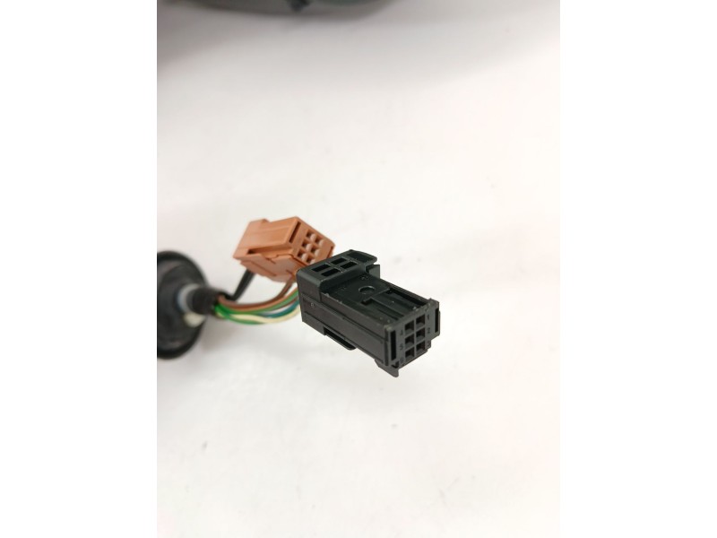 Recambio de retrovisor derecho para peugeot 5008 (0u_, 0e_) 1.6 hdi referencia OEM IAM   