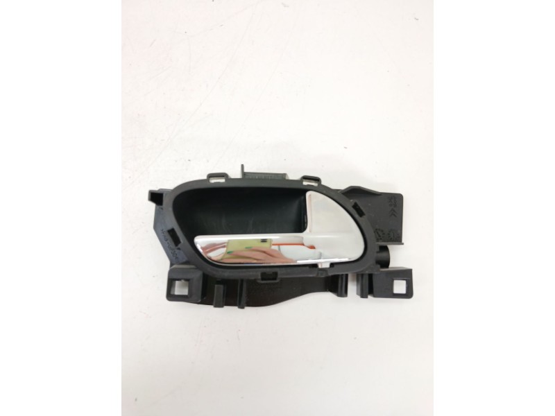 Recambio de maneta interior delantera derecha para peugeot 5008 (0u_, 0e_) 1.6 hdi referencia OEM IAM 9683446077  
							
