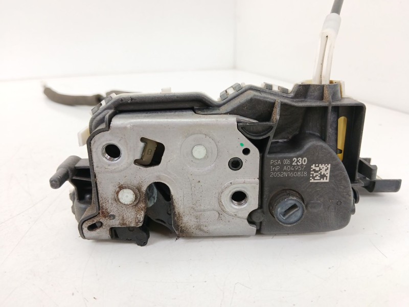 Recambio de cerradura puerta delantera derecha para peugeot 5008 (0u_, 0e_) 1.6 hdi referencia OEM IAM PSA006230  
							