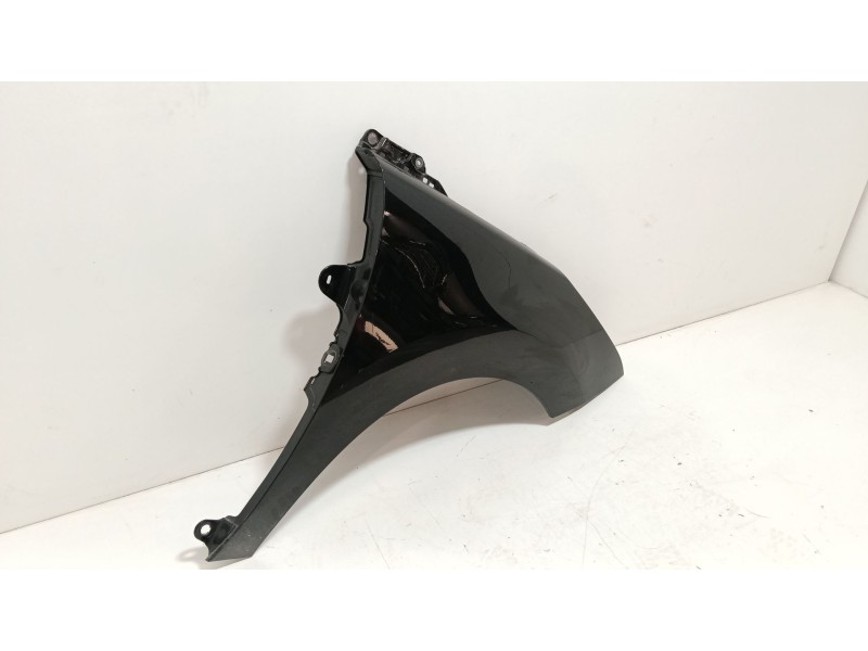 Recambio de aleta delantera derecha para peugeot 5008 (0u_, 0e_) 1.6 hdi referencia OEM IAM   