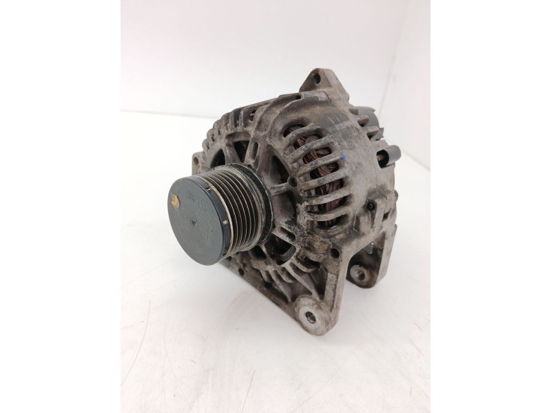 Recambio de alternador para renault scénic ii (jm0/1_) 1.5 dci (jm1e, jm16) referencia OEM IAM 8200386806  
