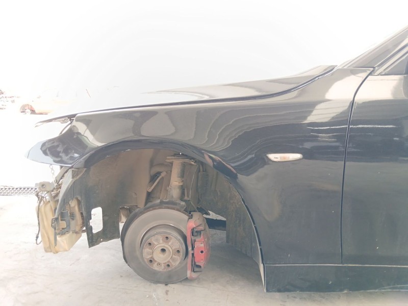 Recambio de aleta delantera izquierda para bmw 5 (e60) 530 d referencia OEM IAM   