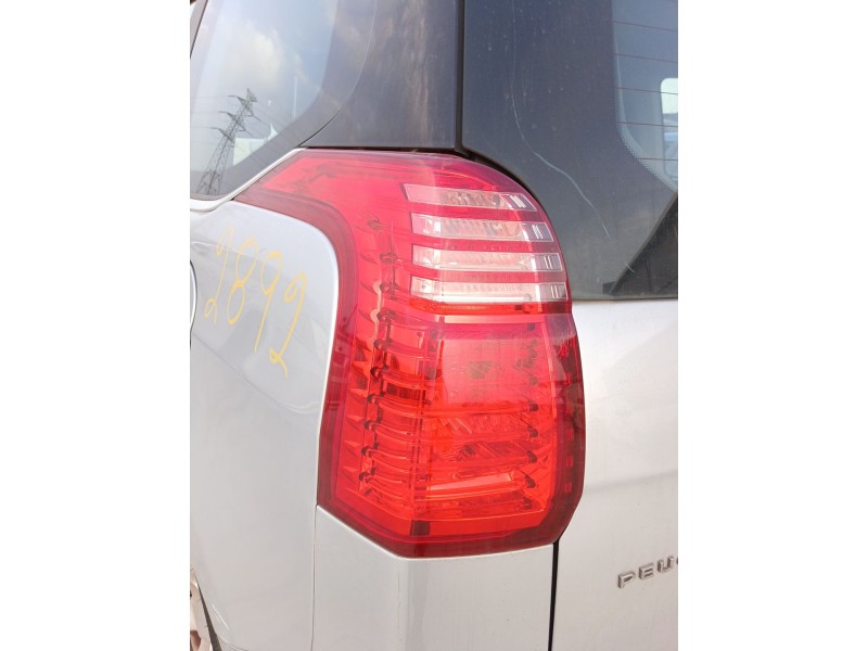 Recambio de piloto trasero izquierdo para peugeot 5008 (0u_, 0e_) 1.6 hdi referencia OEM IAM   