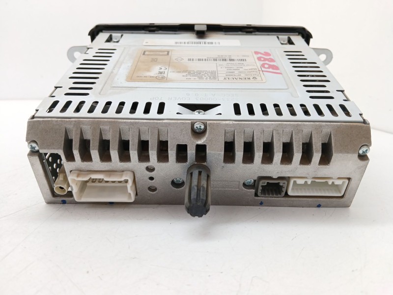 Recambio de sistema audio / radio cd para dacia duster (hs_) 1.5 dci referencia OEM IAM 281153889R  