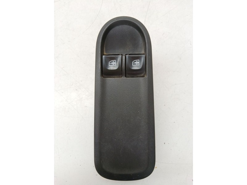 Recambio de mando elevalunas delantero izquierdo para dacia duster (hs_) 1.5 dci referencia OEM IAM 254110431R  