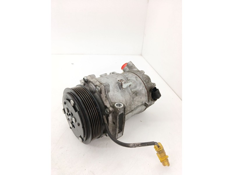Recambio de compresor aire acondicionado para peugeot 5008 (0u_, 0e_) 1.6 hdi referencia OEM IAM 350000098  