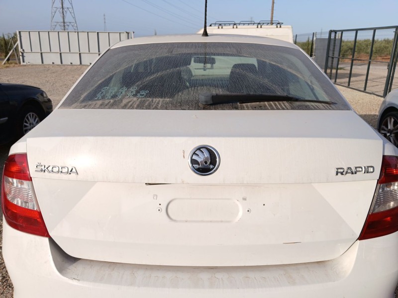 Recambio de porton trasero para skoda rapid (nh3, nk3, nk6) 1.6 tdi referencia OEM IAM   