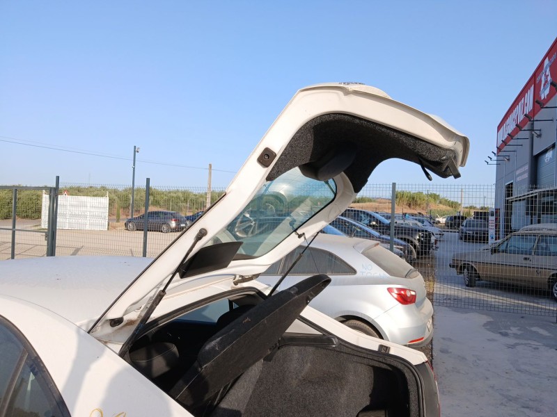 Recambio de porton trasero para skoda rapid (nh3, nk3, nk6) 1.6 tdi referencia OEM IAM   
							