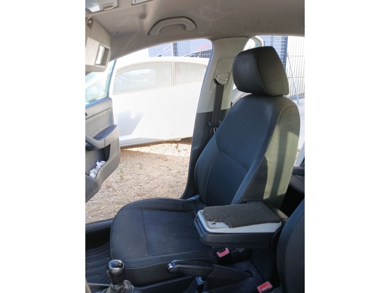 Recambio de asiento delantero derecho para skoda rapid (nh3, nk3, nk6) 1.6 tdi referencia OEM IAM   
