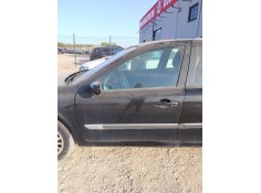 Recambio de puerta delantera izquierda para renault laguna ii (bg0/1_) 1.9 dci (bg1a, bg1v) referencia OEM IAM   